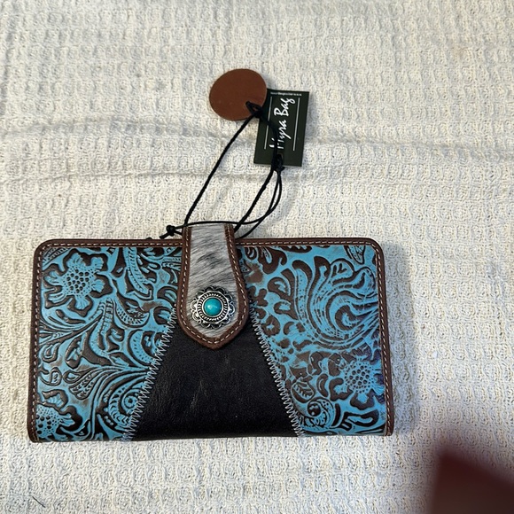 Myra Bag Handbags - NWT Myra wallet